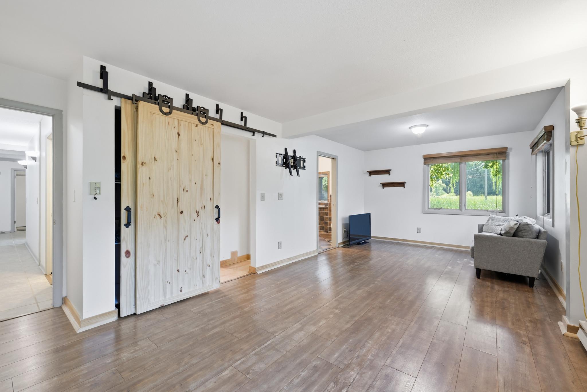 View of Residential at 14823 Walker Place, Minnetonka MN 55345, Minnetonka (24 of 48) - Mike Wilen | Minnesota Team Real Estate