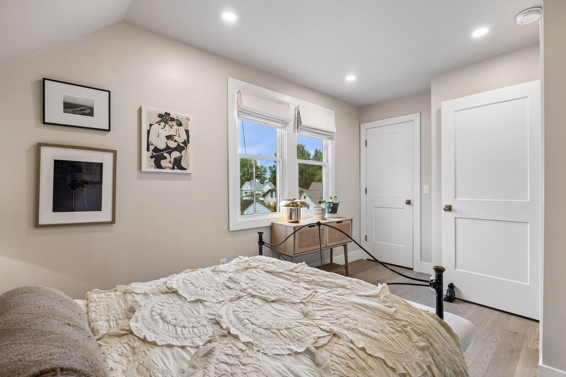 View of Residential at 41 Oliver Avenue, Minneapolis MN 55405, Minneapolis (35 of 50) - Mike Wilen | Minnesota Team Real Estate
