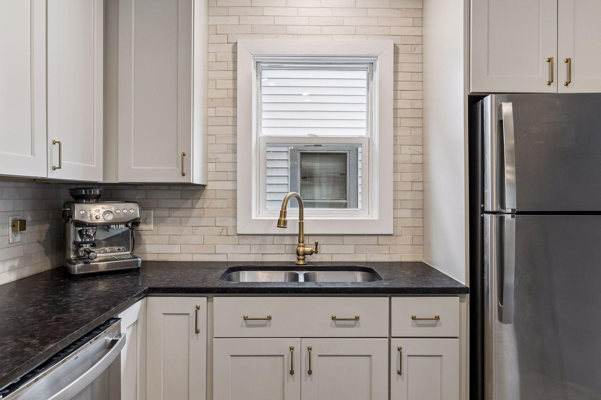View of Residential at 41 Oliver Avenue, Minneapolis MN 55405, Minneapolis (19 of 50) - Mike Wilen | Minnesota Team Real Estate