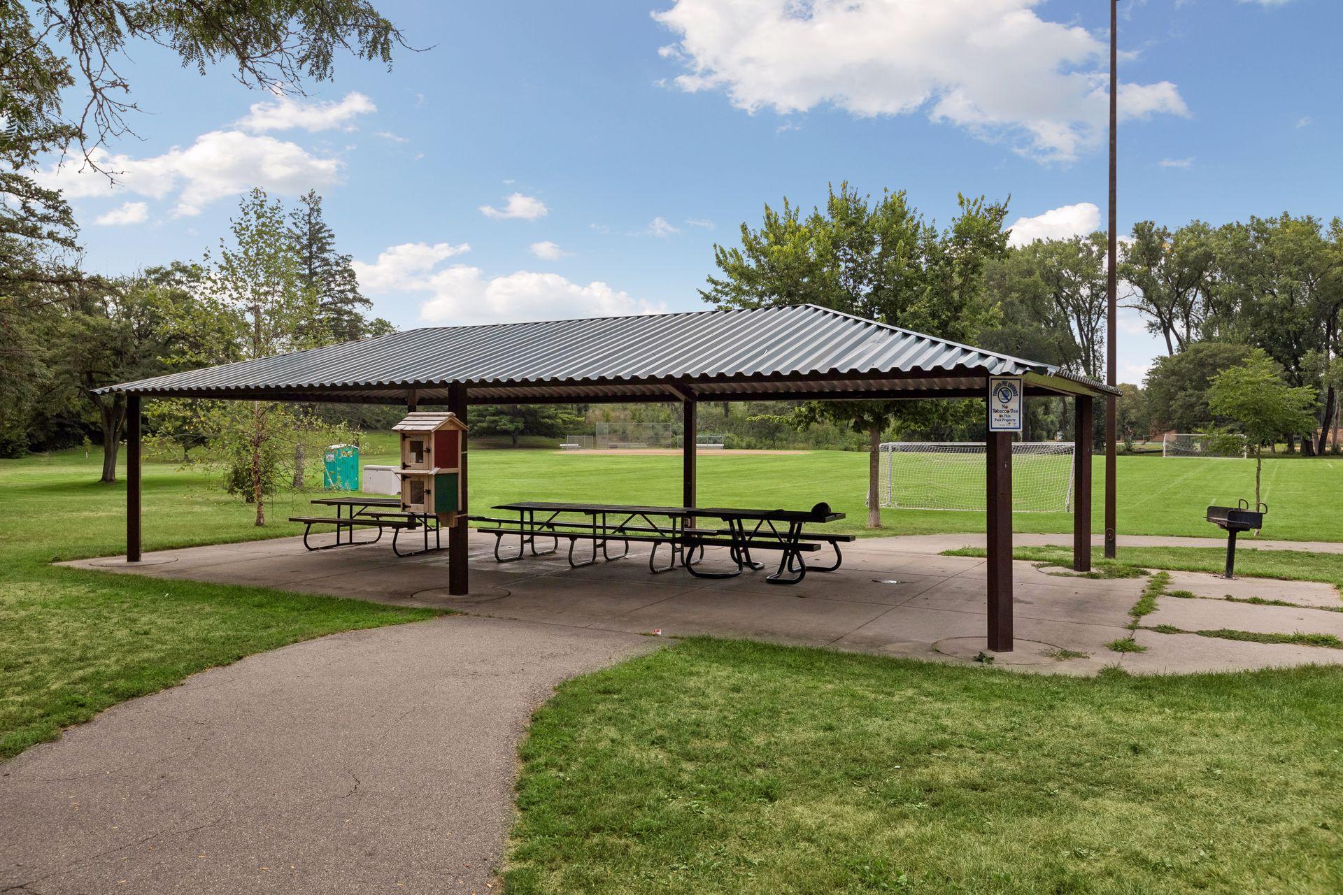View of Residential at 4021 39th Street, Saint Louis Park MN 55416, Saint Louis Park (61 of 66) - Mike Wilen | Minnesota Team Real Estate