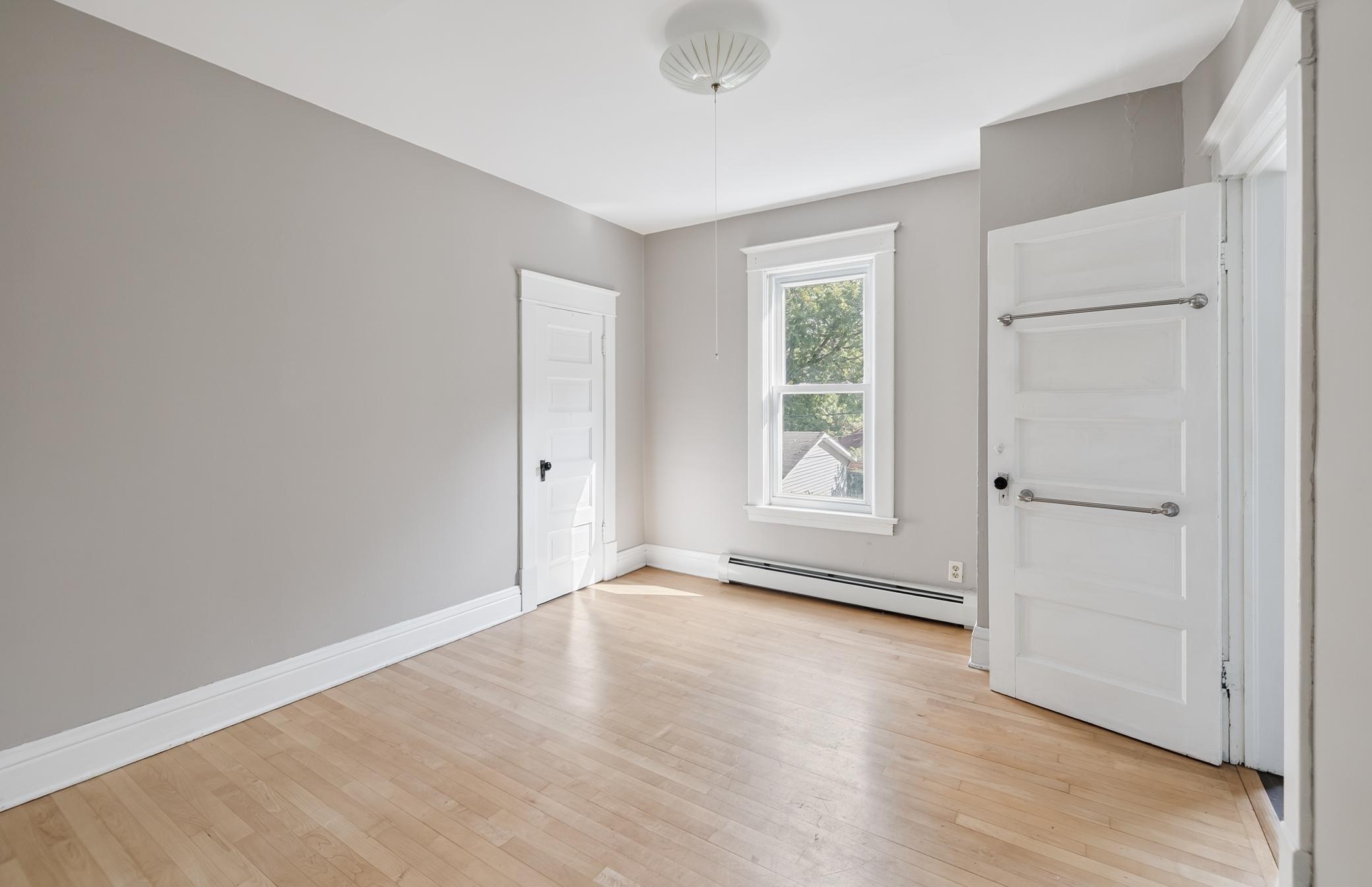 View of Residential at 2415 22nd Street, Minneapolis MN 55406, Minneapolis (25 of 48) - Mike Wilen | Minnesota Team Real Estate