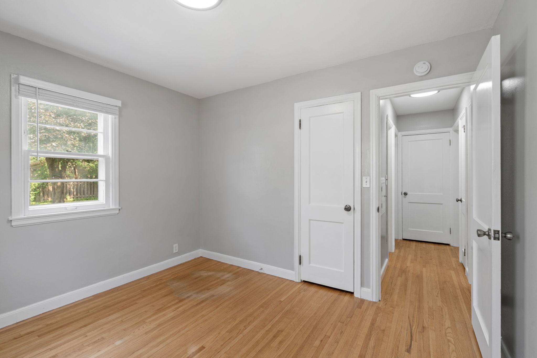 View of Residential at 7041 Garfield Avenue, Richfield MN 55423, Richfield (22 of 42) - Mike Wilen | Minnesota Team Real Estate