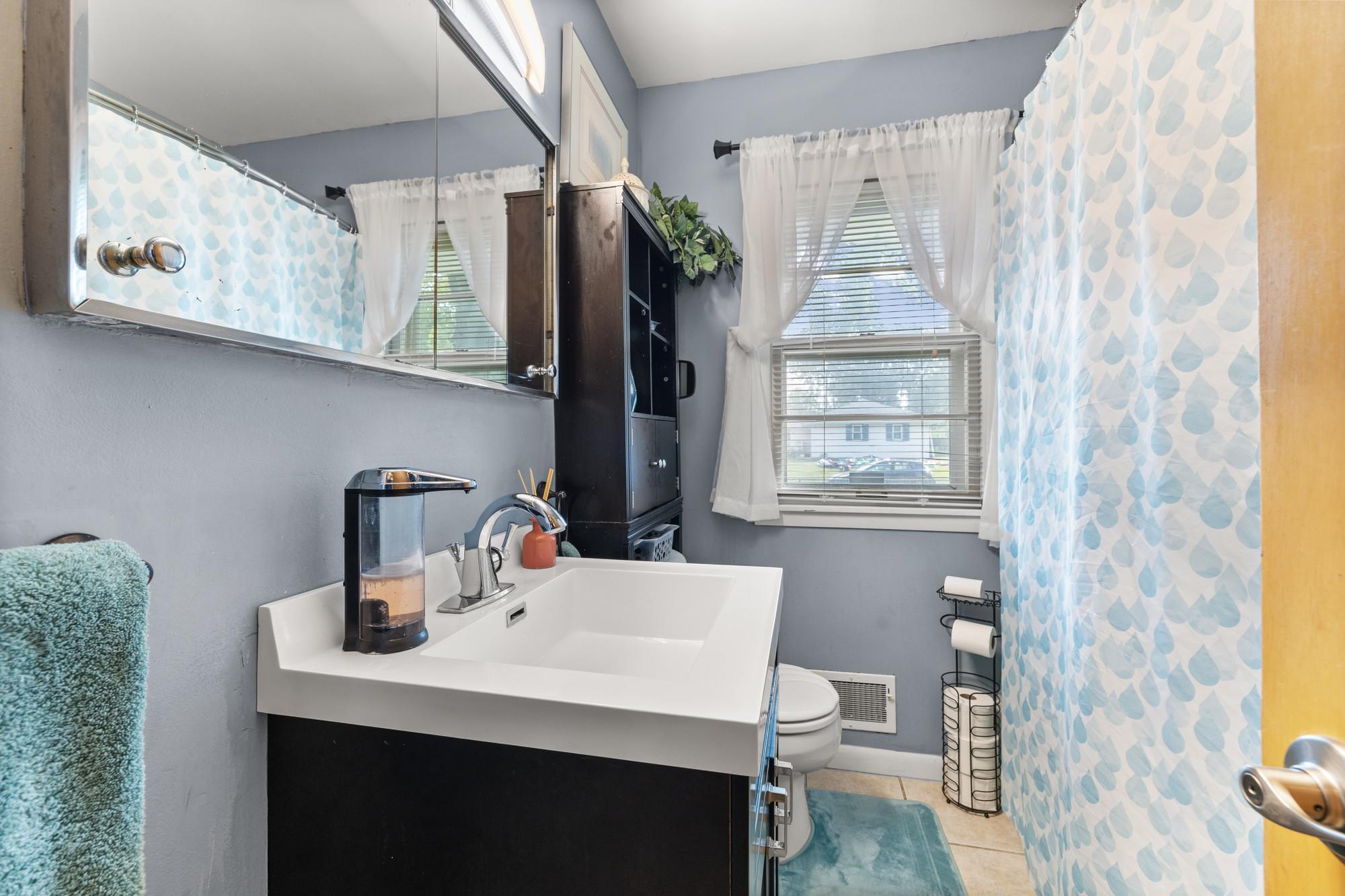 View of Residential at 6701 Regent Avenue, Brooklyn Center MN 55429, Brooklyn Center (20 of 40) - Mike Wilen | Minnesota Team Real Estate