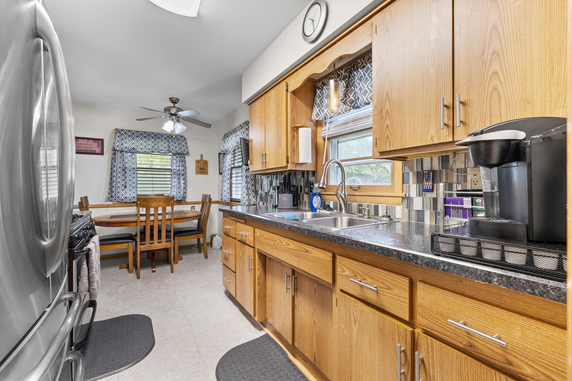 View of Residential at 6701 Regent Avenue, Brooklyn Center MN 55429, Brooklyn Center (12 of 40) - Mike Wilen | Minnesota Team Real Estate