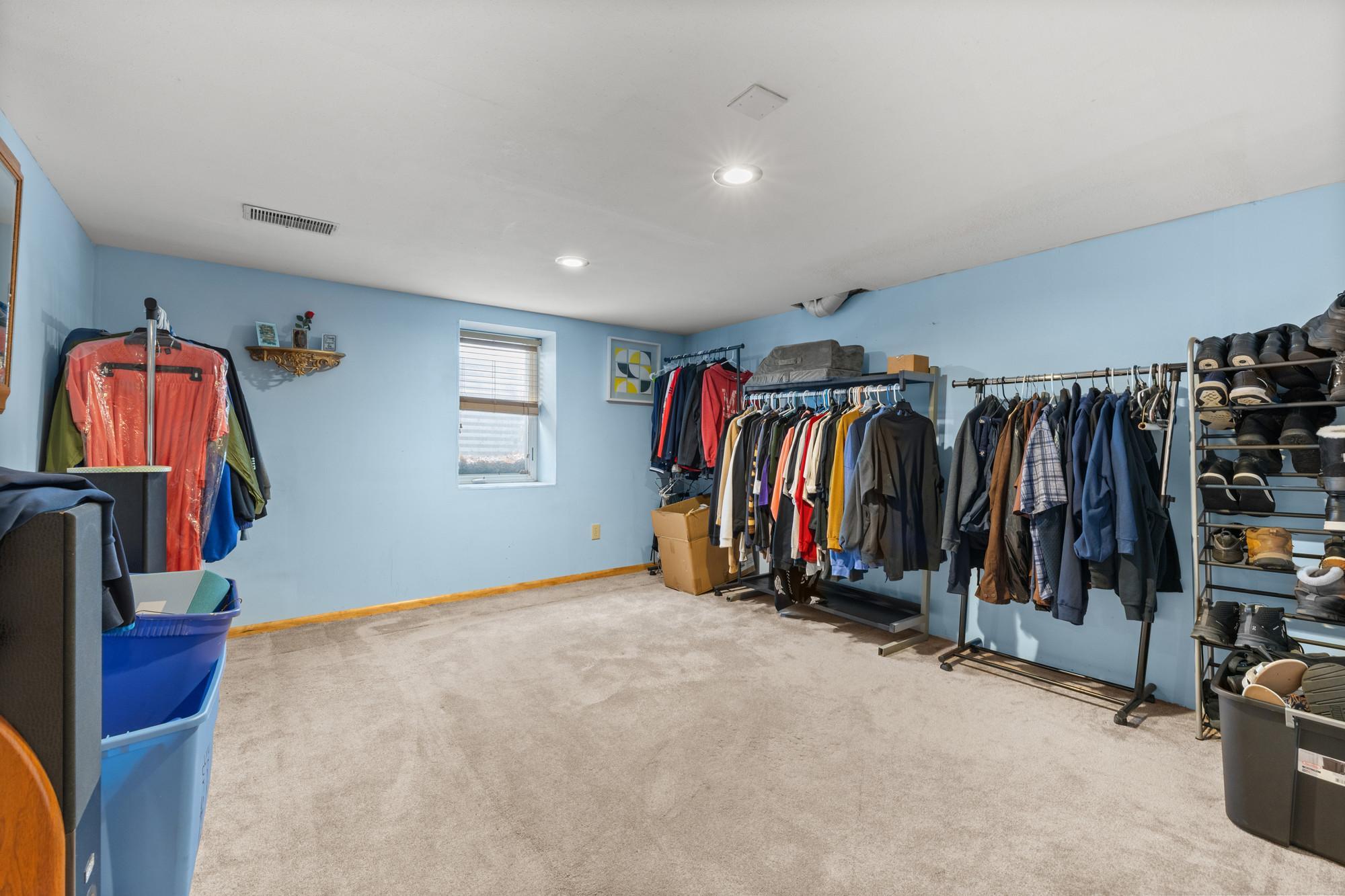 View of Residential at 6701 Regent Avenue, Brooklyn Center MN 55429, Brooklyn Center (27 of 40) - Mike Wilen | Minnesota Team Real Estate