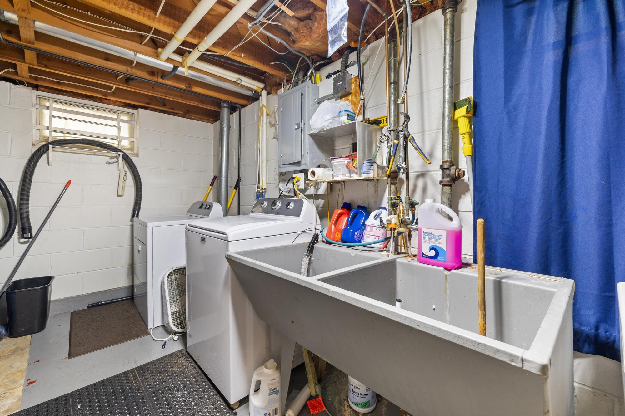 View of Residential at 6701 Regent Avenue, Brooklyn Center MN 55429, Brooklyn Center (21 of 40) - Mike Wilen | Minnesota Team Real Estate