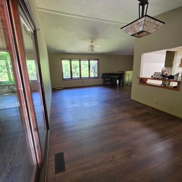 View of Residential at 28957 Linden Avenue, Lindstrom MN 55045, Lindstrom (19 of 46) - Mike Wilen | Minnesota Team Real Estate