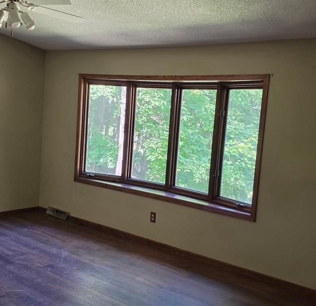 View of Residential at 28957 Linden Avenue, Lindstrom MN 55045, Lindstrom (16 of 46) - Mike Wilen | Minnesota Team Real Estate