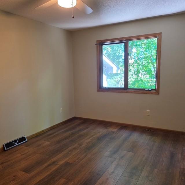 View of Residential at 28957 Linden Avenue, Lindstrom MN 55045, Lindstrom (10 of 46) - Mike Wilen | Minnesota Team Real Estate