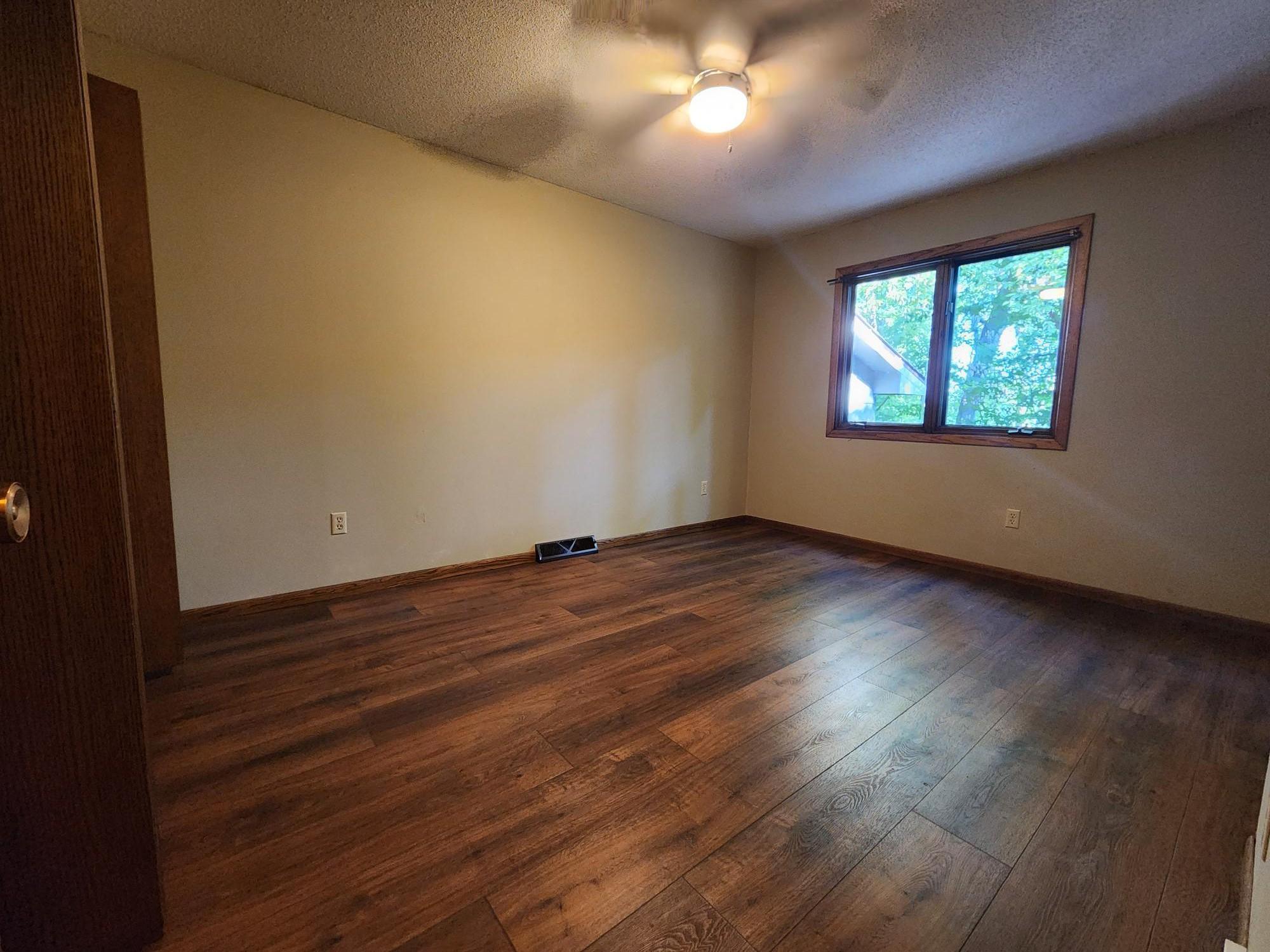 View of Residential at 28957 Linden Avenue, Lindstrom MN 55045, Lindstrom (39 of 46) - Mike Wilen | Minnesota Team Real Estate