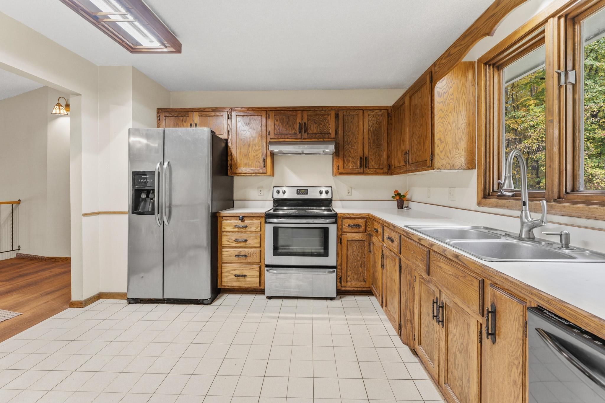 View of Residential at 28957 Linden Avenue, Lindstrom MN 55045, Lindstrom (51 of 66) - Mike Wilen | Minnesota Team Real Estate