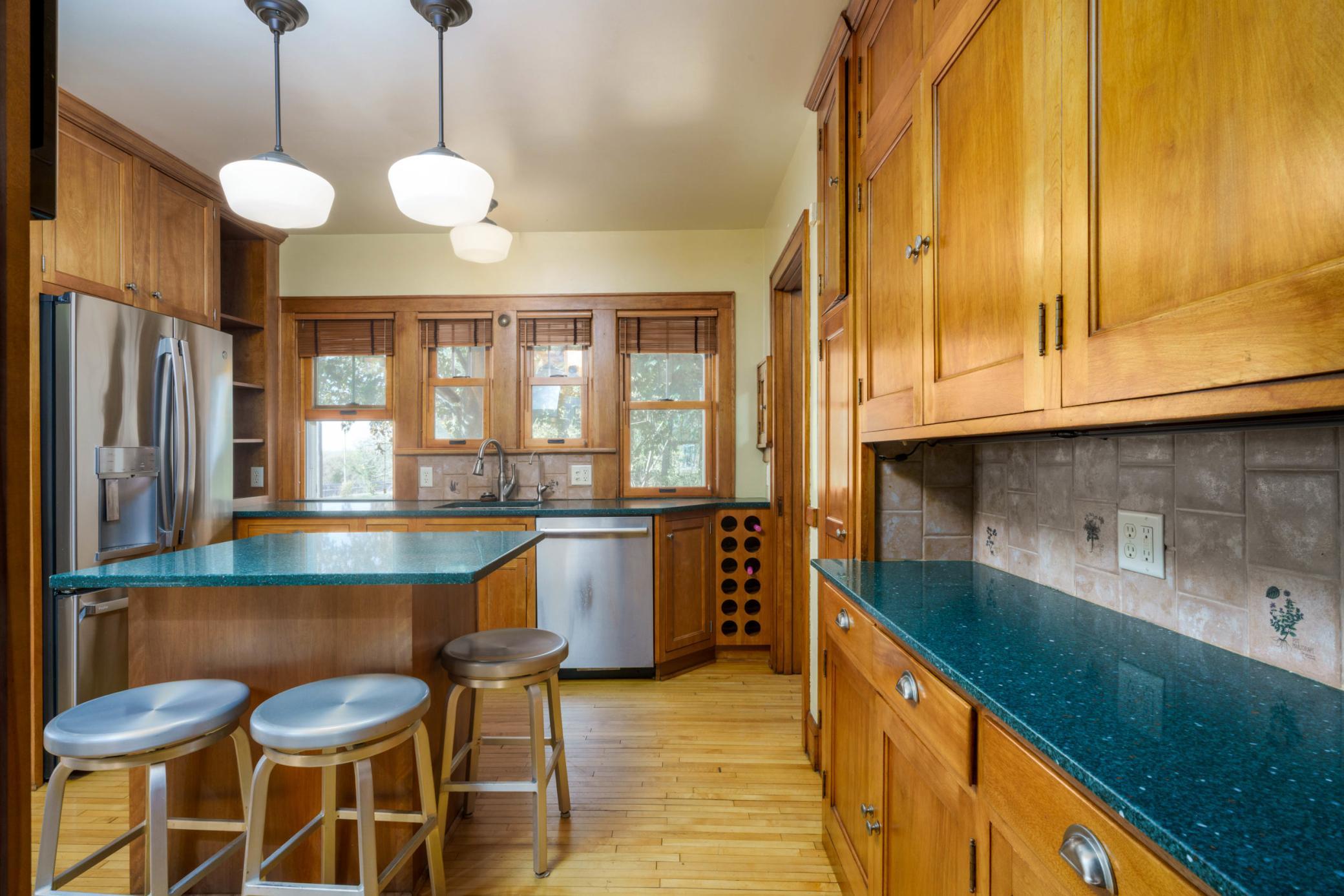 View of Residential at 1194 Point Douglas Road, Saint Paul MN 55119, Saint Paul (12 of 24) - Mike Wilen | Minnesota Team Real Estate
