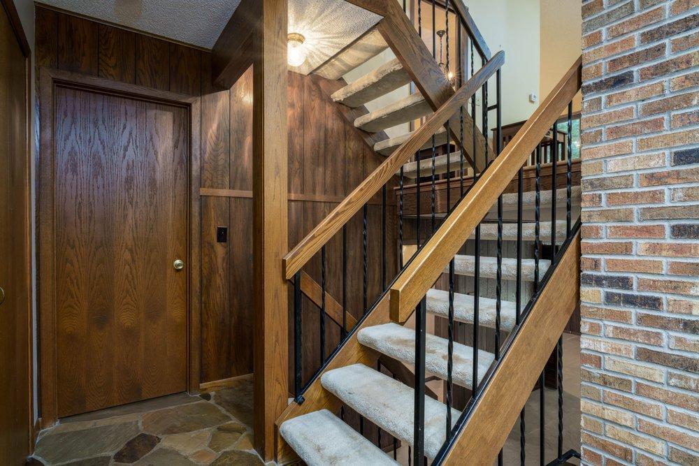 View of Residential at 563 Sterling Street, Maplewood MN 55119, Maplewood (4 of 33) - Mike Wilen | Minnesota Team Real Estate