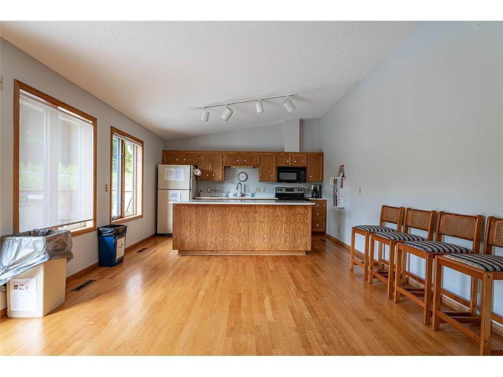 View of Residential at 563 Sterling Street, Maplewood MN 55119, Maplewood (31 of 33) - Mike Wilen | Minnesota Team Real Estate