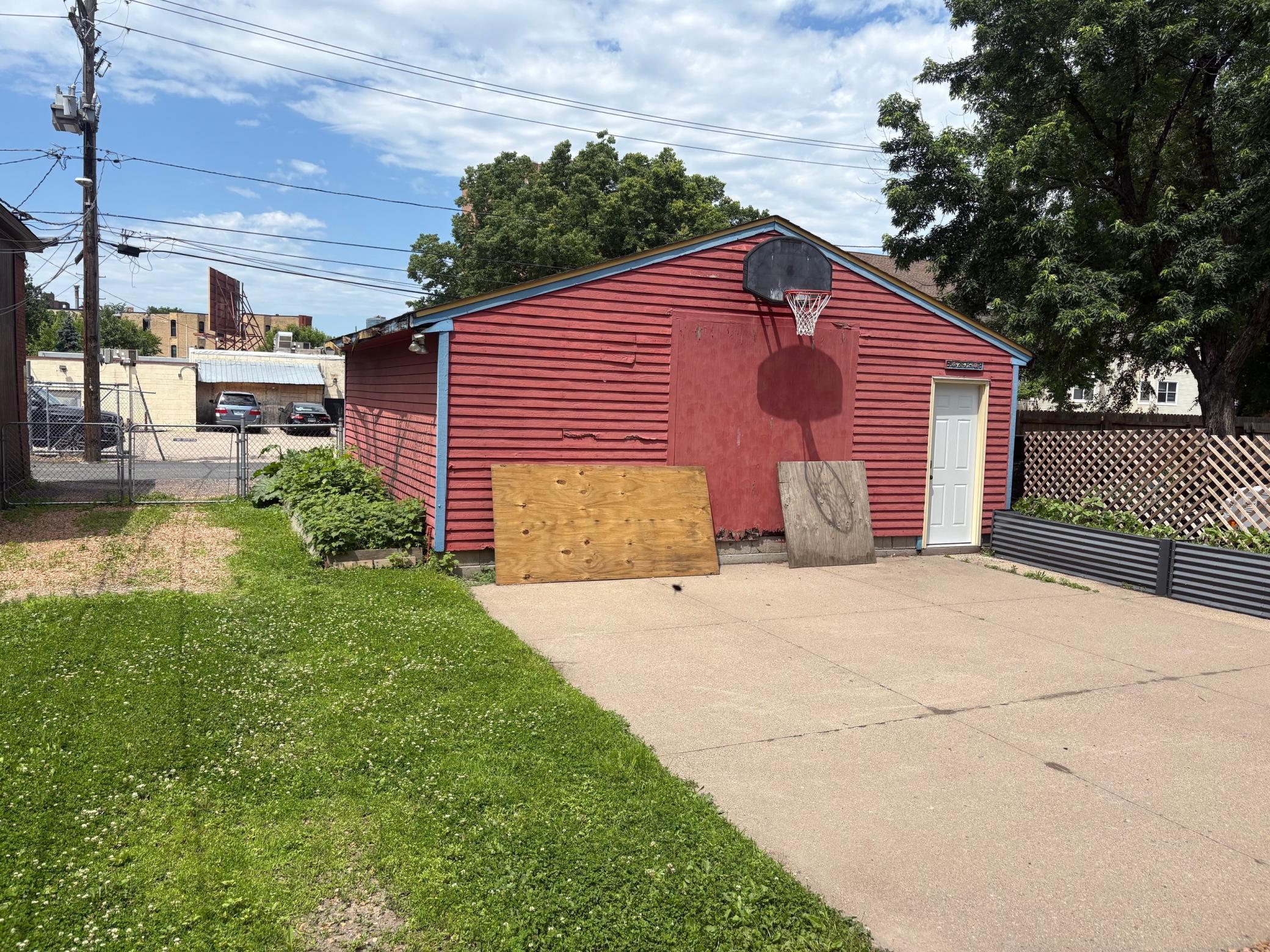 View of Residential Income at 1604 Elliot Avenue, Minneapolis MN 55404, Minneapolis (17 of 26) - Mike Wilen | Minnesota Team Real Estate