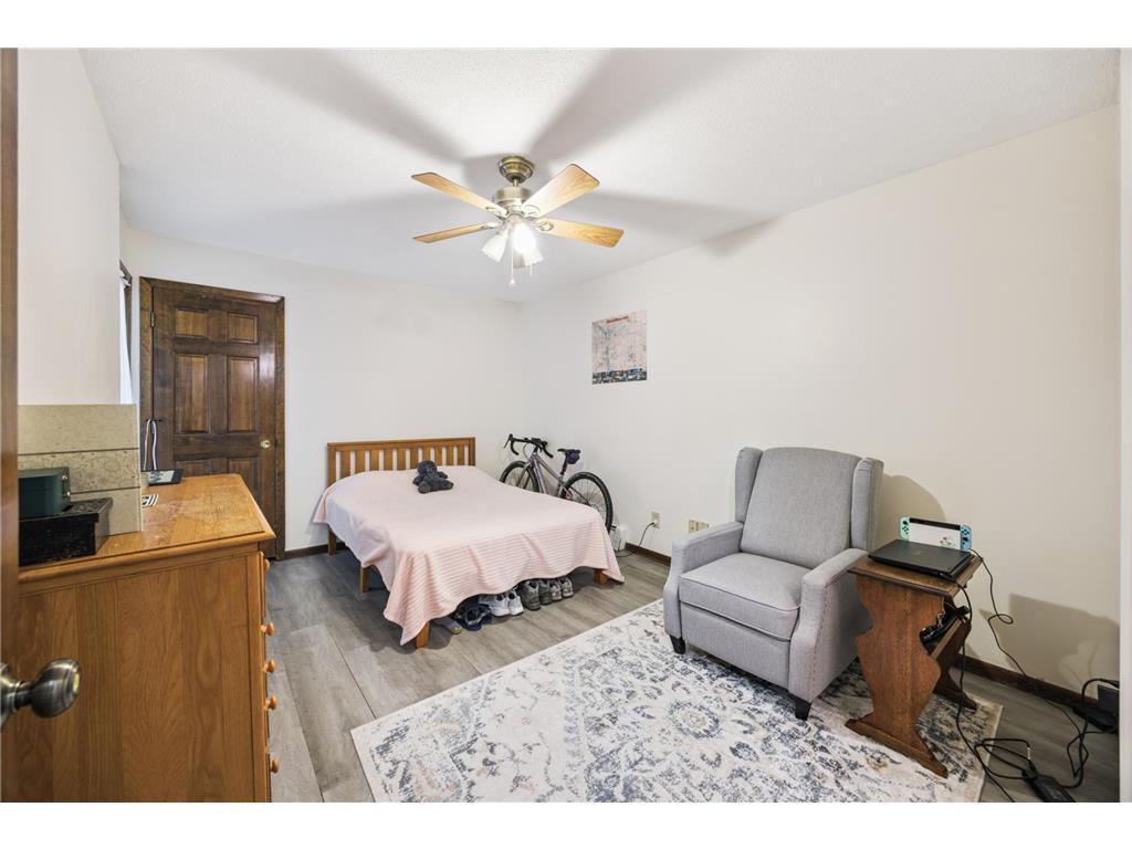 View of Residential Income at 1604 Elliot Avenue, Minneapolis MN 55404, Minneapolis (25 of 26) - Mike Wilen | Minnesota Team Real Estate