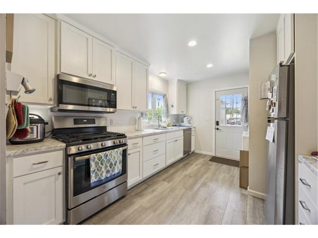 View of Residential Income at 1604 Elliot Avenue, Minneapolis MN 55404, Minneapolis (20 of 26) - Mike Wilen | Minnesota Team Real Estate