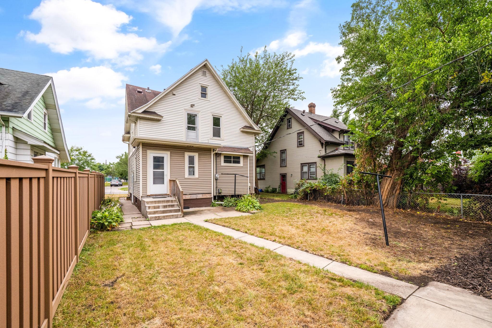View of Residential at 1557 Lafond Avenue, Saint Paul MN 55104, Saint Paul (36 of 46) - Mike Wilen | Minnesota Team Real Estate