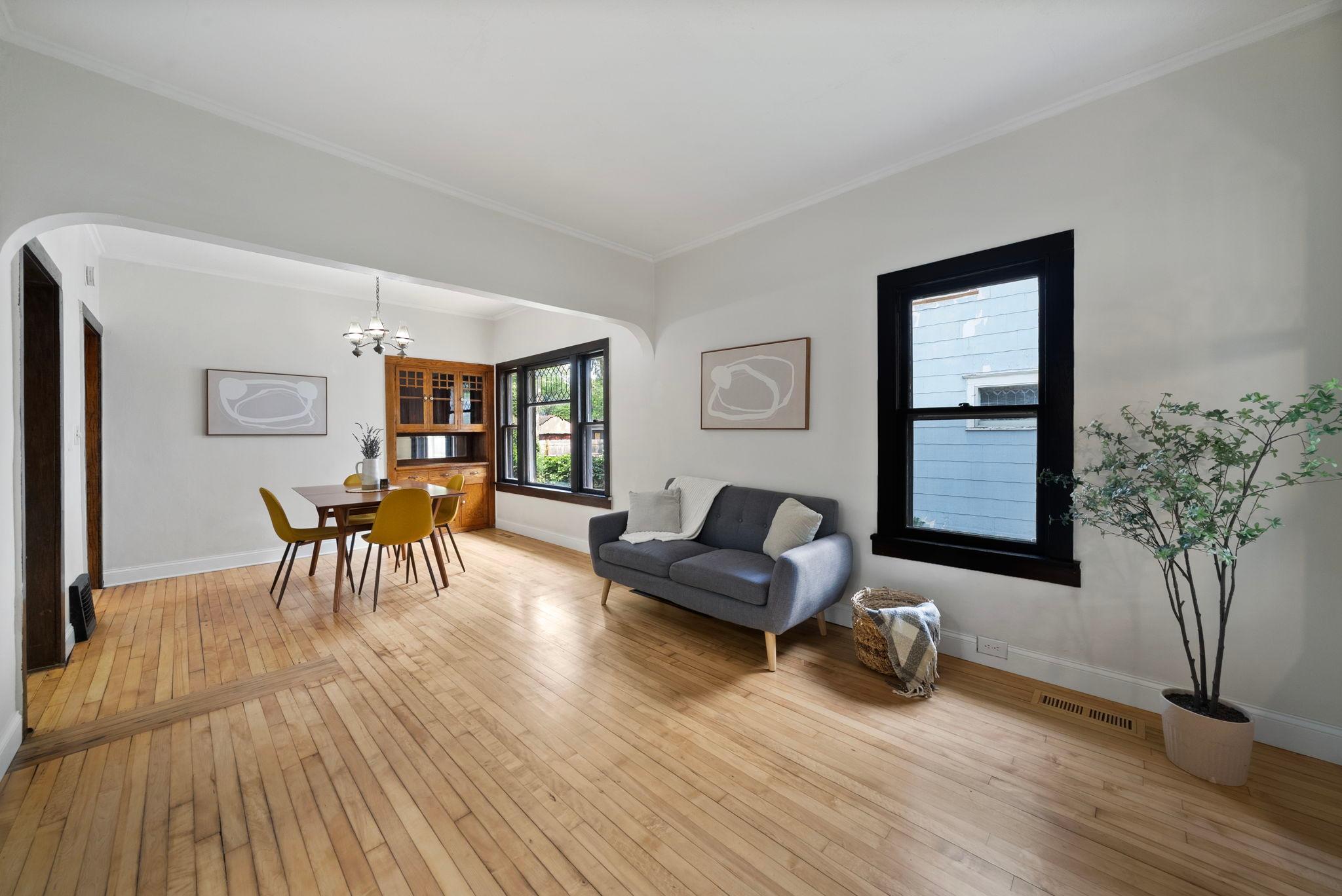 View of Residential at 4338 James Avenue, Minneapolis MN 55412, Minneapolis (2 of 22) - Mike Wilen | Minnesota Team Real Estate