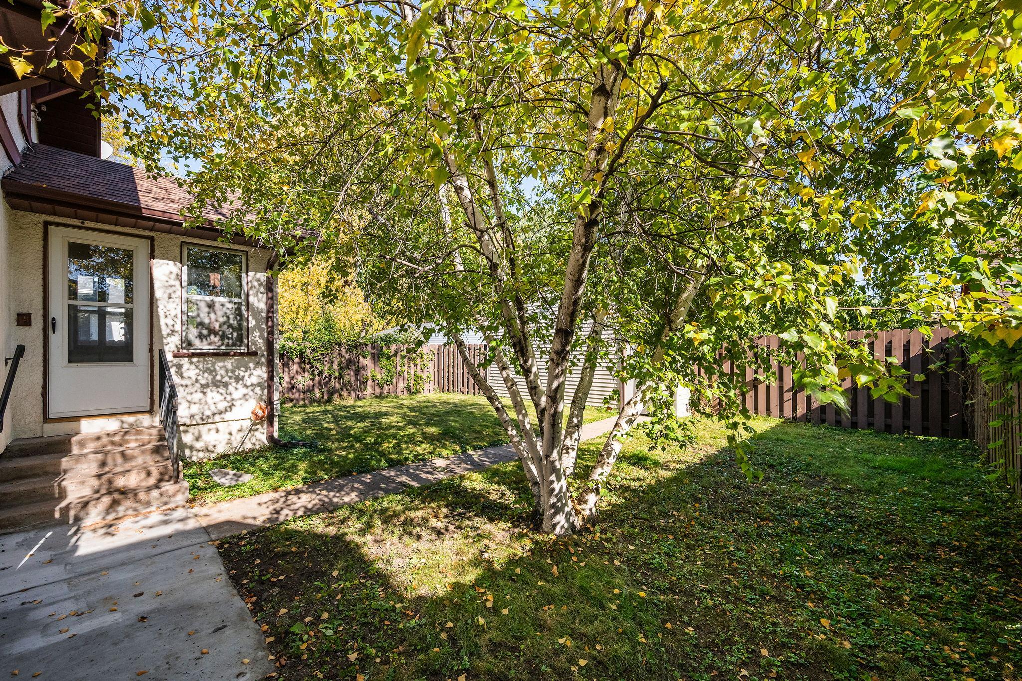 View of Residential at 1324 Upton Avenue, Minneapolis MN 55411, Minneapolis (18 of 22) - Mike Wilen | Minnesota Team Real Estate