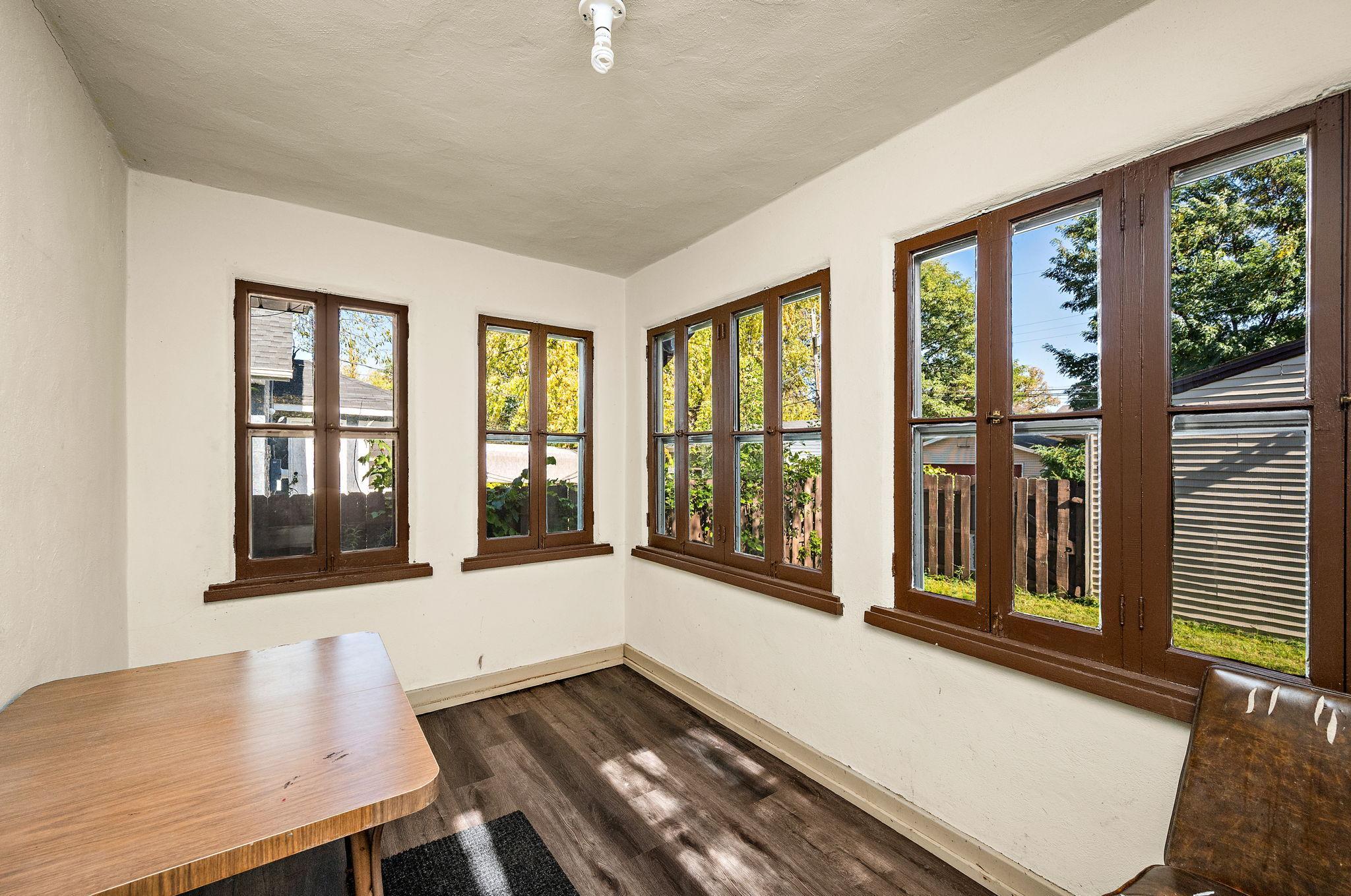 View of Residential at 1324 Upton Avenue, Minneapolis MN 55411, Minneapolis (15 of 22) - Mike Wilen | Minnesota Team Real Estate