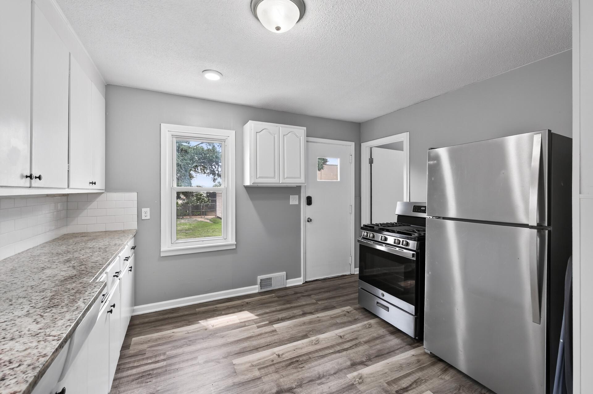 View of Residential at 474 Hopkins Street, Saint Paul MN 55130, Saint Paul (8 of 27) - Mike Wilen | Minnesota Team Real Estate