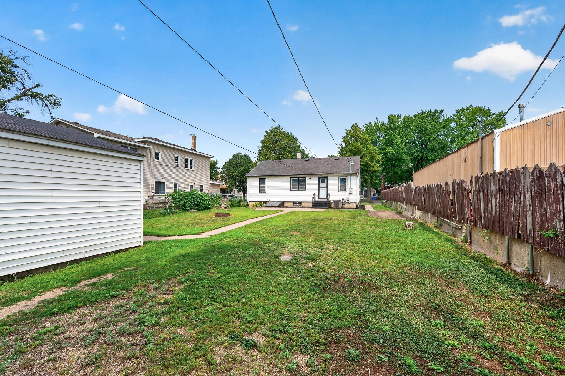 View of Residential at 474 Hopkins Street, Saint Paul MN 55130, Saint Paul (25 of 27) - Mike Wilen | Minnesota Team Real Estate