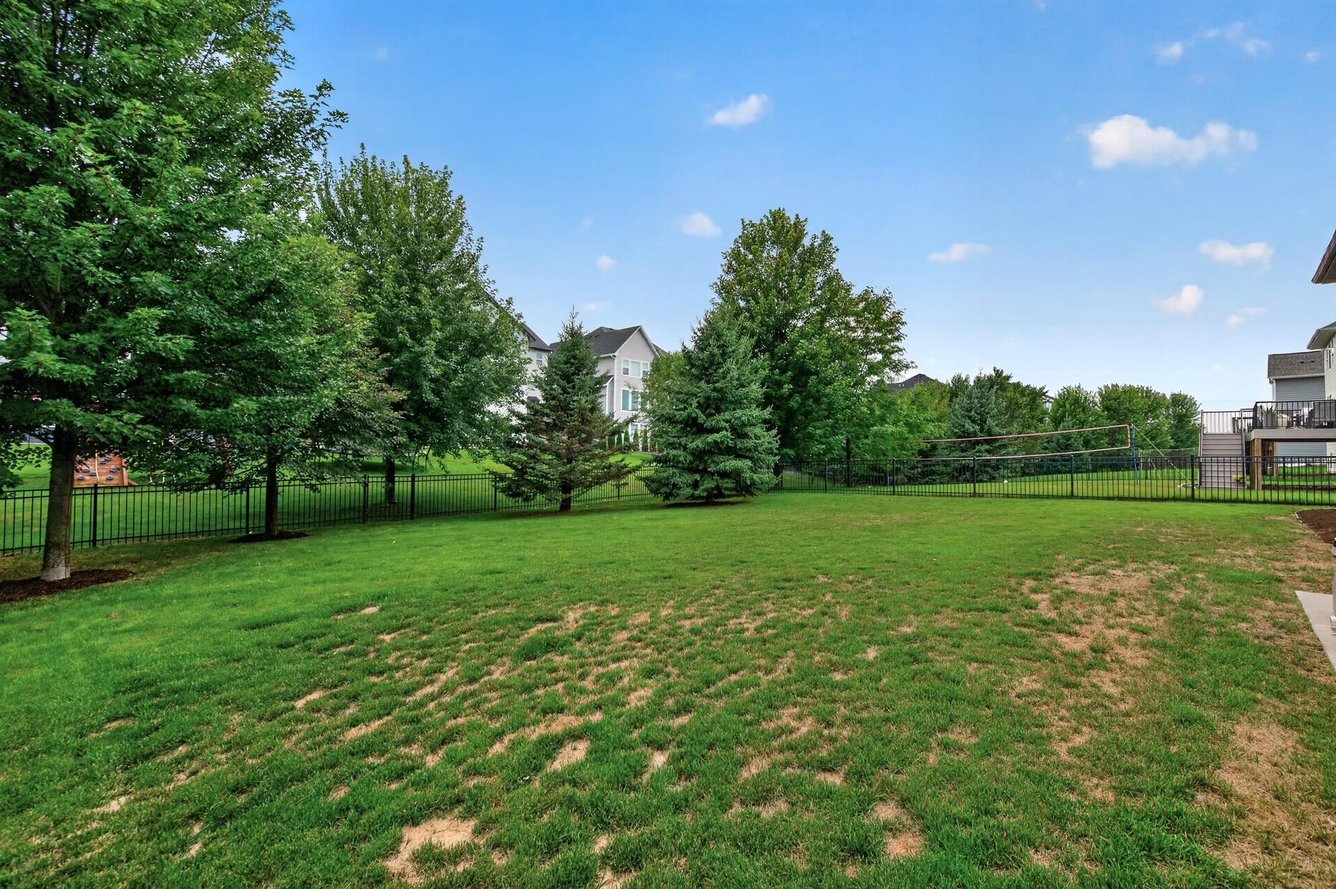 View of Residential at 9960 Arrowwood Trail, Woodbury MN 55129, Woodbury (51 of 63) - Mike Wilen | Minnesota Team Real Estate