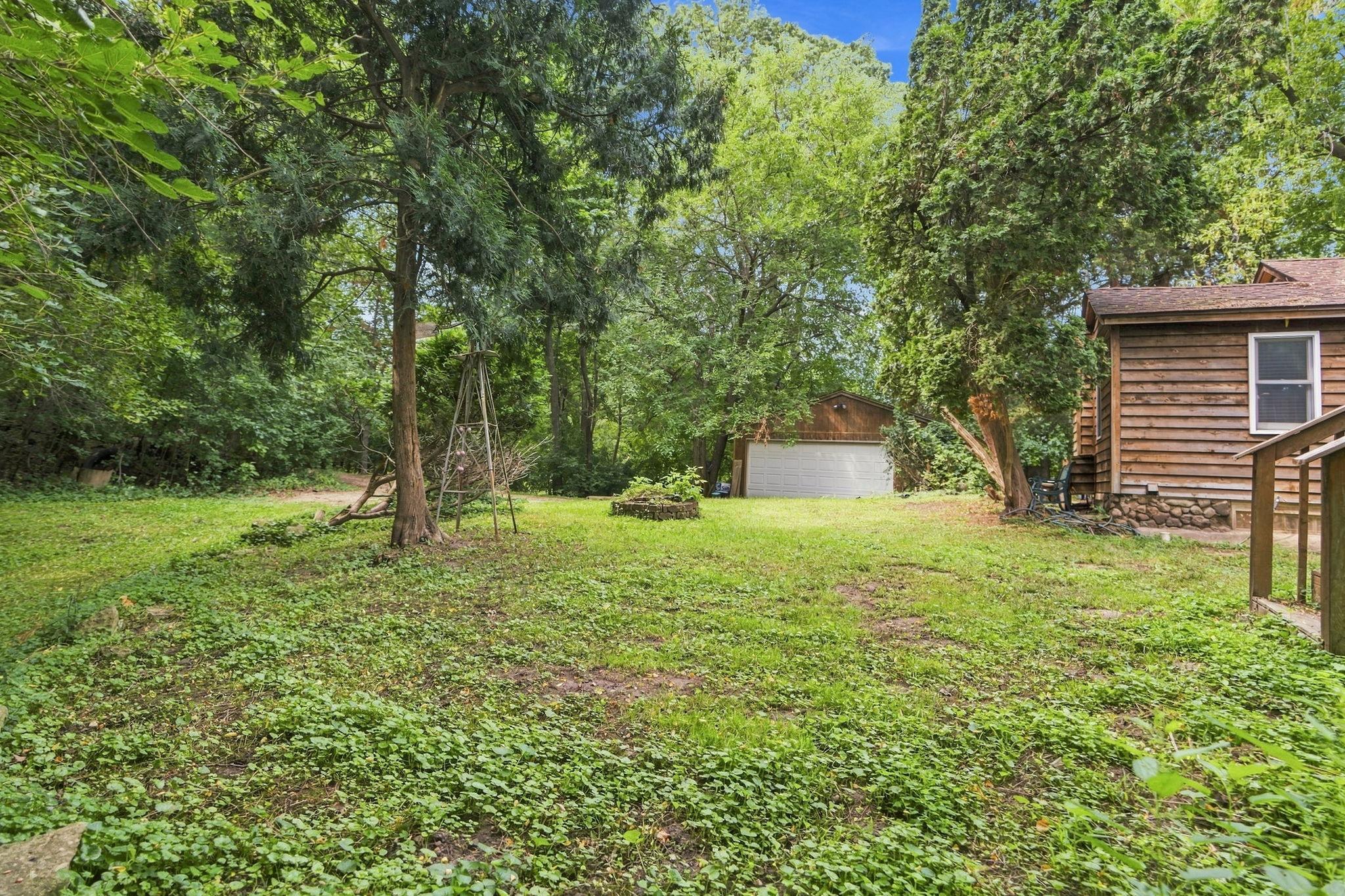 View of Land at TBD Highwood Drive, Minnetonka MN 55345, Minnetonka (32 of 36) - Mike Wilen | Minnesota Team Real Estate