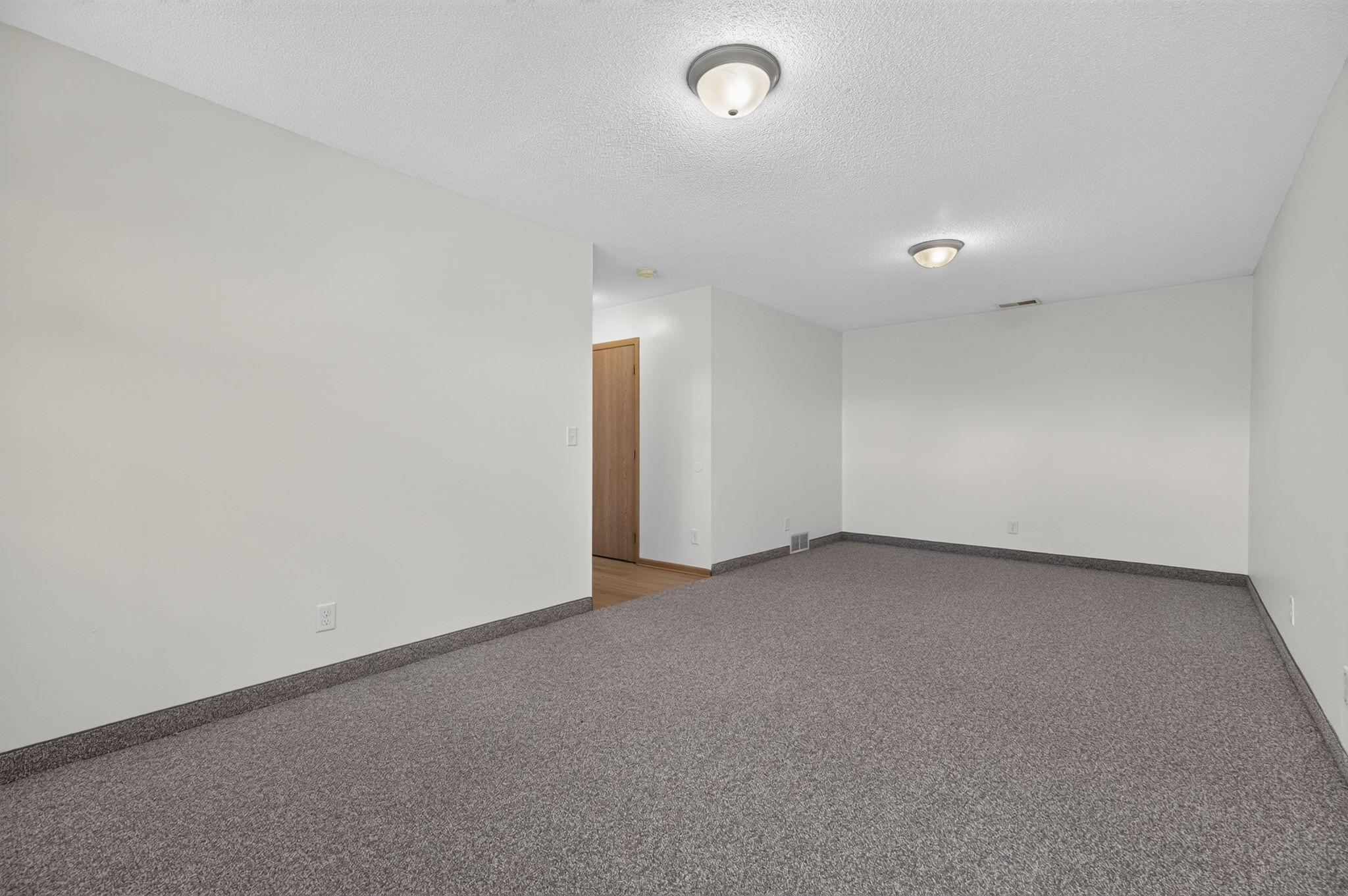 View of Residential at 6463 Delilah Avenue, Inver Grove Heights MN 55076, Inver Grove Heights (17 of 25) - Mike Wilen | Minnesota Team Real Estate