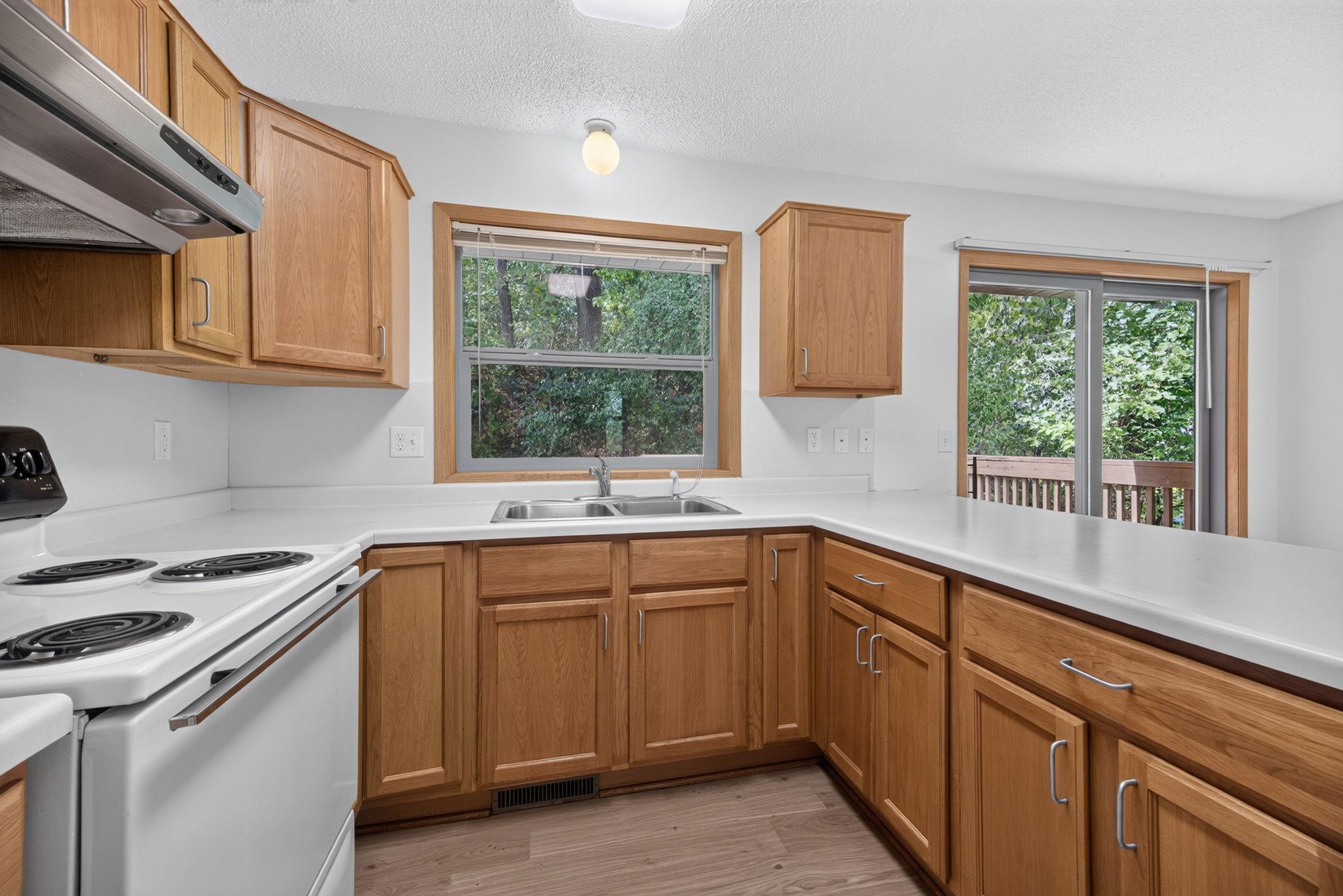 View of Residential at 6463 Delilah Avenue, Inver Grove Heights MN 55076, Inver Grove Heights (5 of 25) - Mike Wilen | Minnesota Team Real Estate