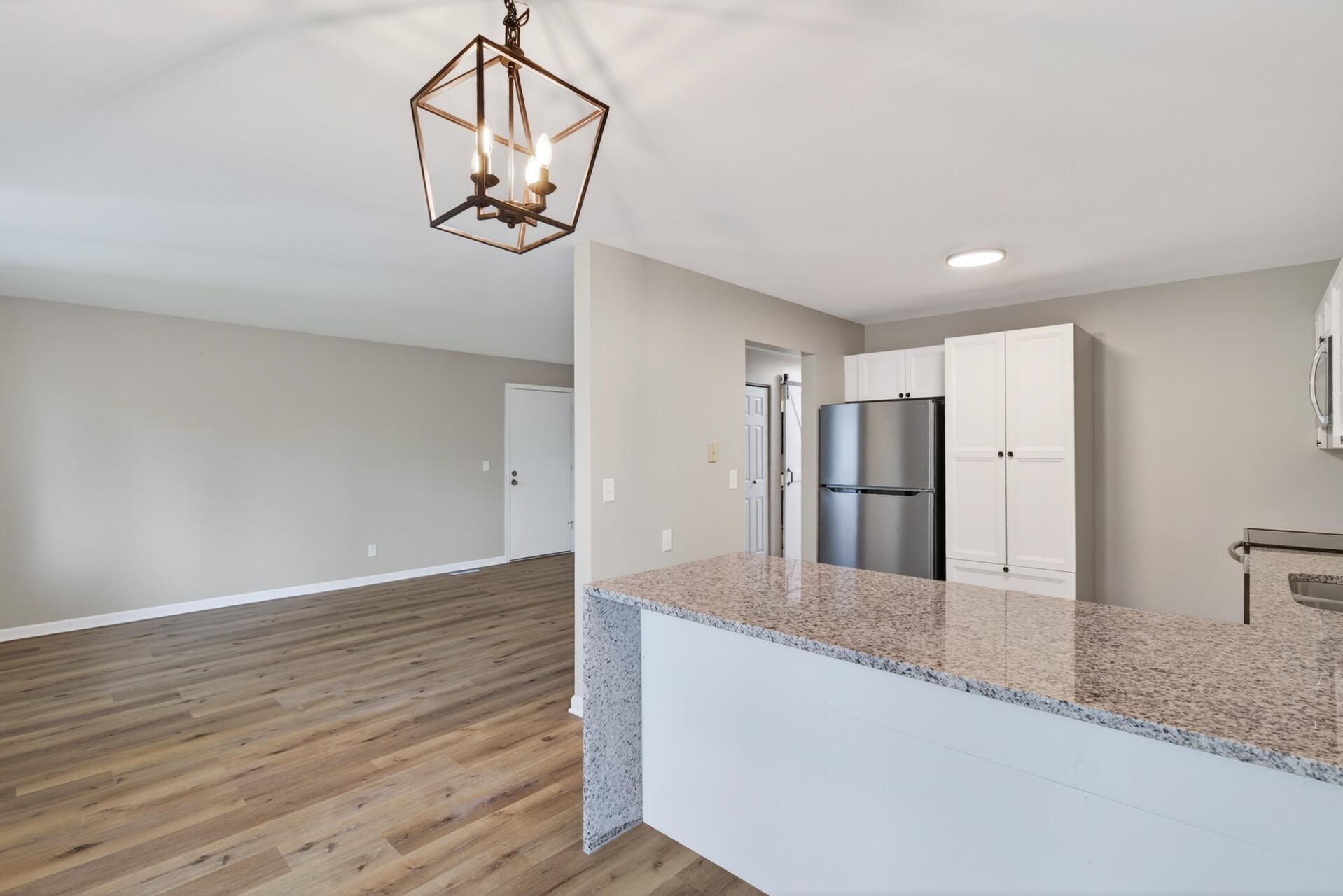 View of Residential at 7956 Charles Way, Inver Grove Heights MN 55076, Inver Grove Heights (17 of 33) - Mike Wilen | Minnesota Team Real Estate