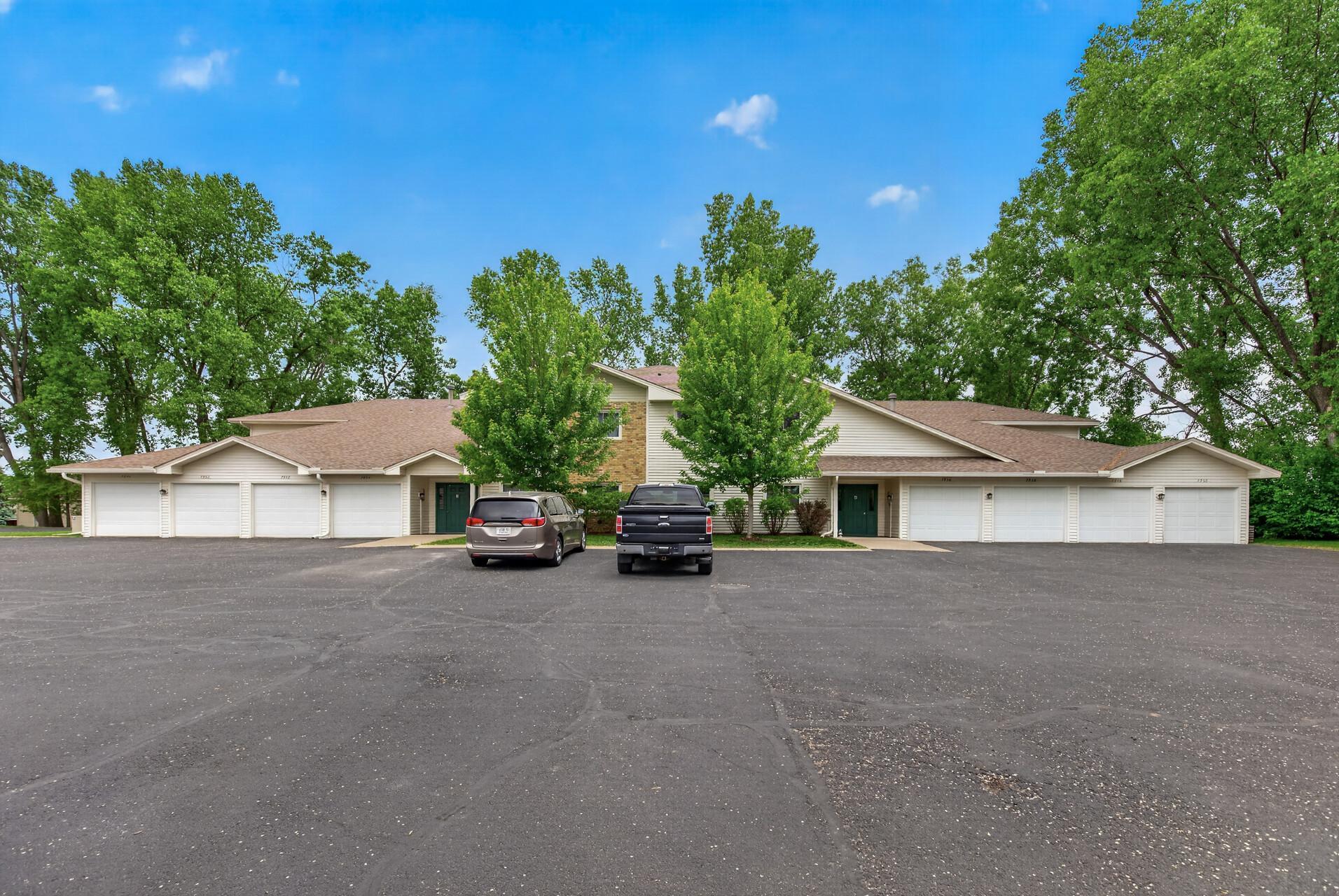View of Residential at 7956 Charles Way, Inver Grove Heights MN 55076, Inver Grove Heights (32 of 33) - Mike Wilen | Minnesota Team Real Estate