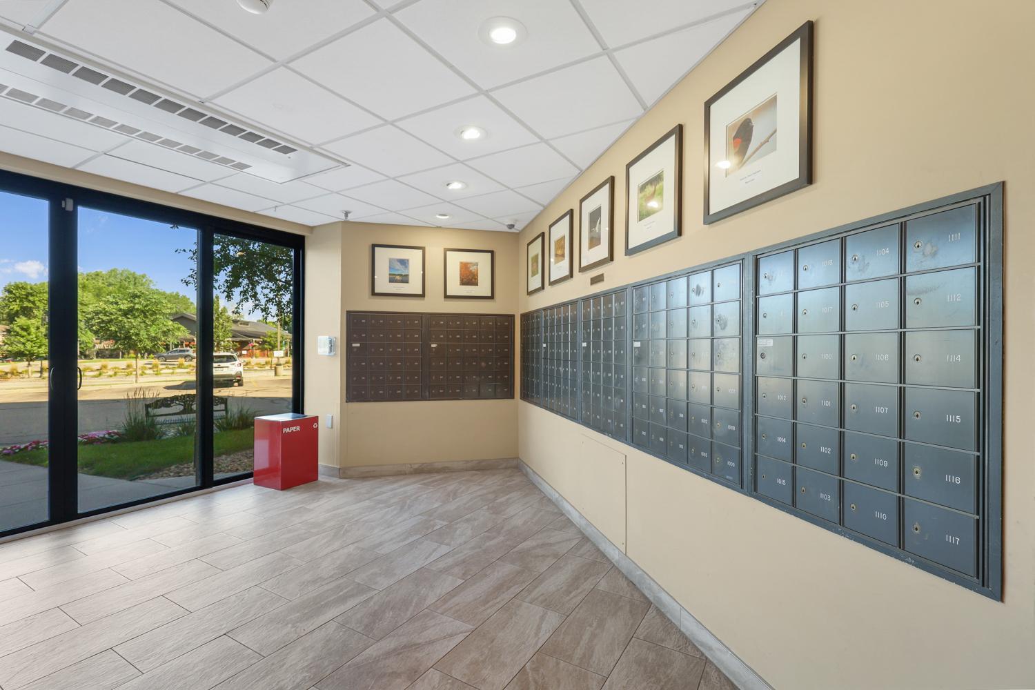 View of Residential at 6615 Lake Shore Drive #115, Richfield MN 55423, Richfield (21 of 28) - Mike Wilen | Minnesota Team Real Estate