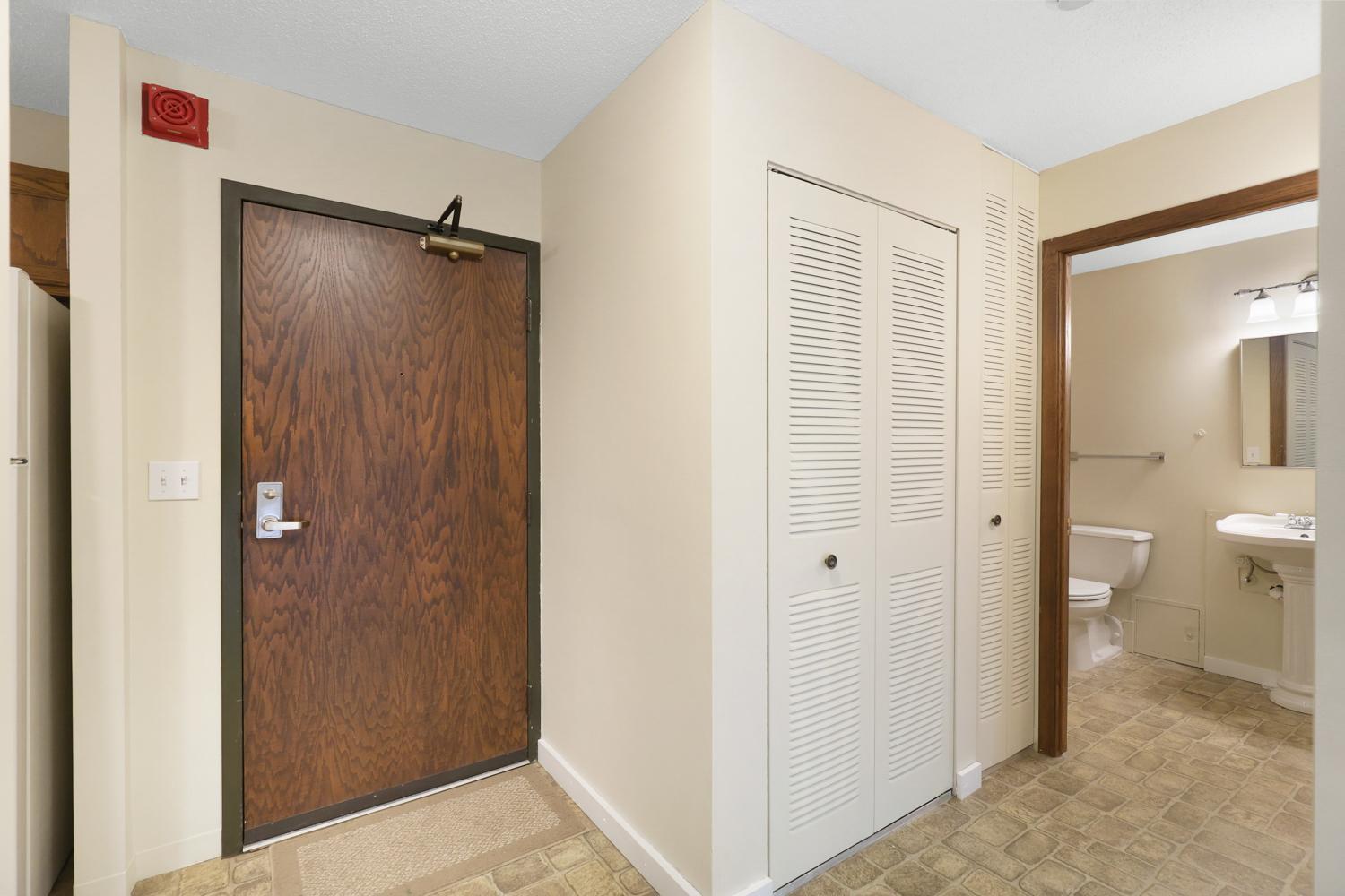 View of Residential at 6615 Lake Shore Drive #115, Richfield MN 55423, Richfield (7 of 28) - Mike Wilen | Minnesota Team Real Estate