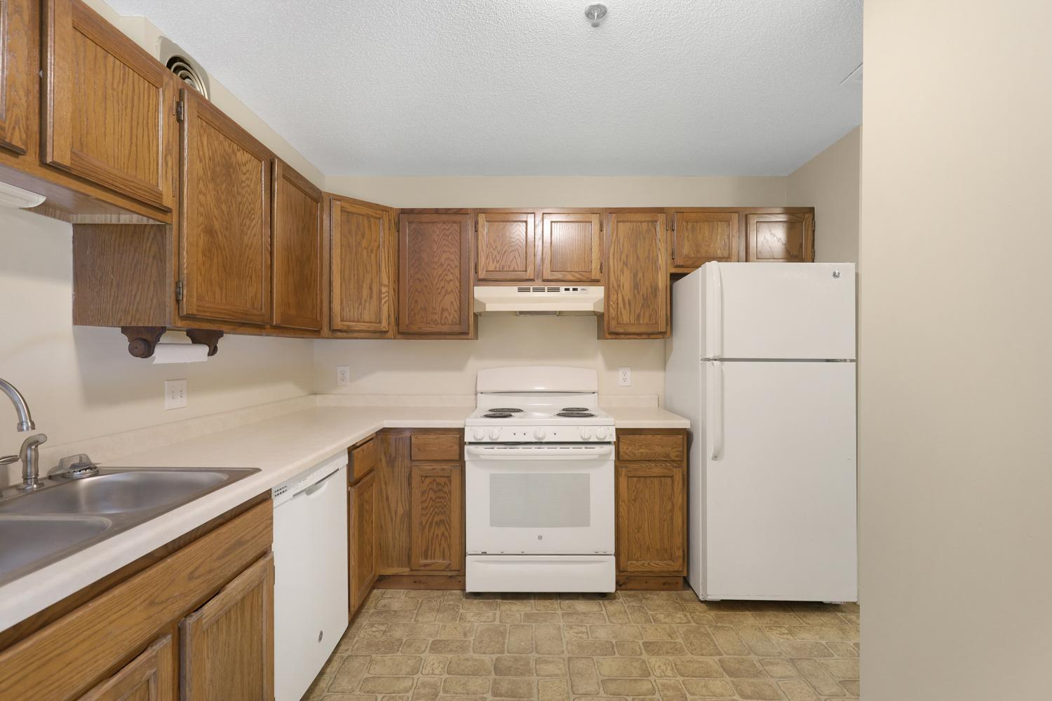 View of Residential at 6615 Lake Shore Drive #115, Richfield MN 55423, Richfield (5 of 28) - Mike Wilen | Minnesota Team Real Estate