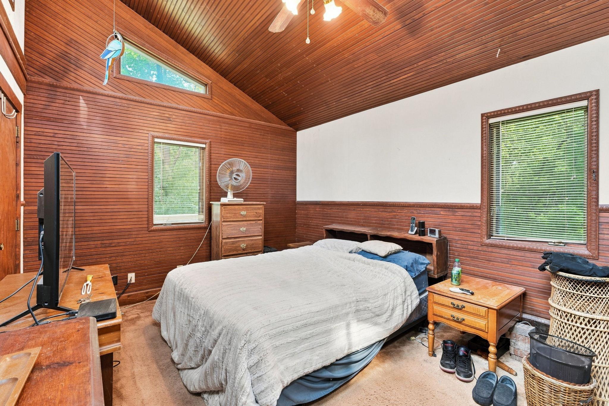 View of Residential at 15320 Highwood Drive, Minnetonka MN 55345, Minnetonka (21 of 36) - Mike Wilen | Minnesota Team Real Estate