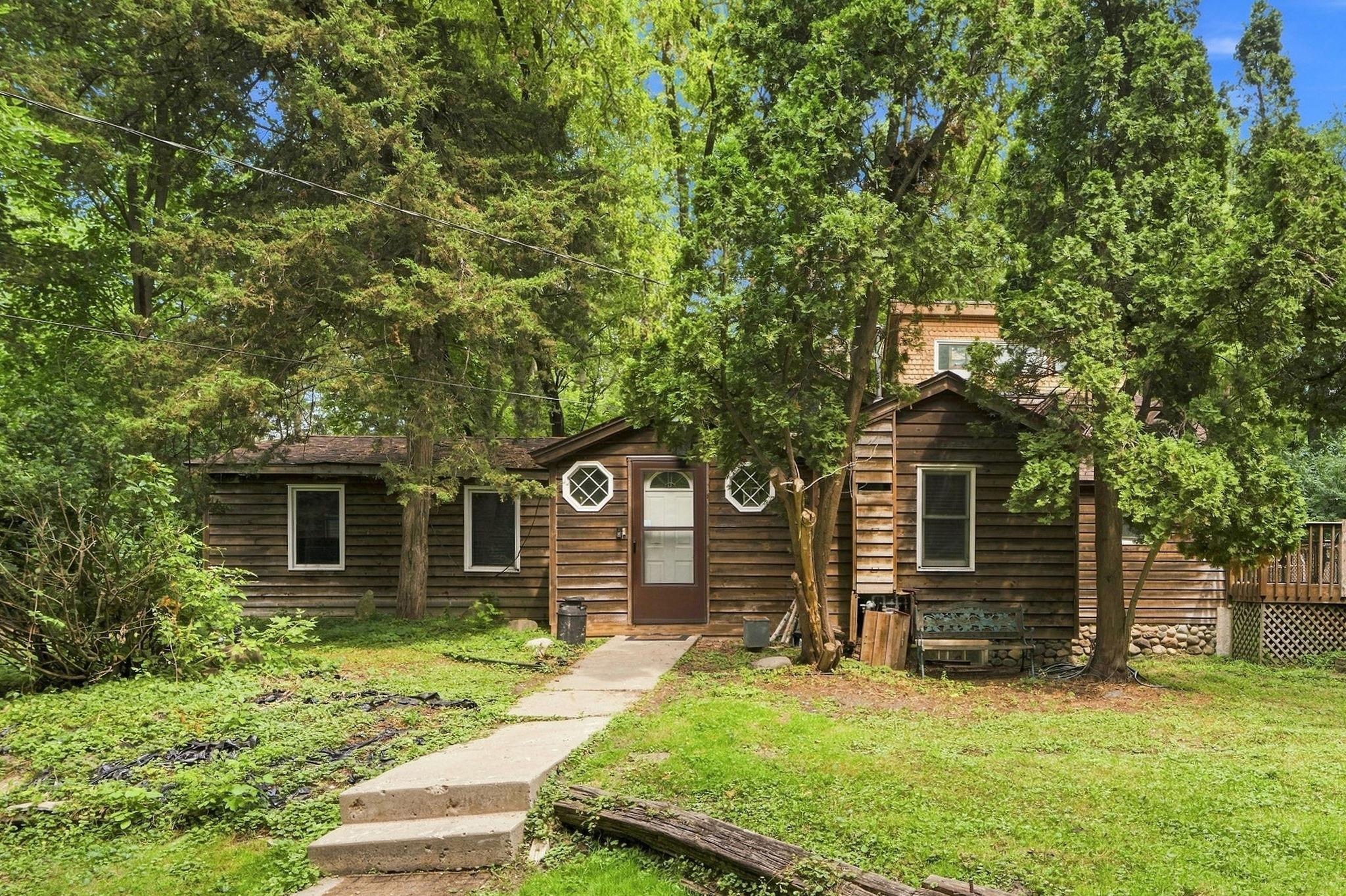 View of Residential at 15320 Highwood Drive, Minnetonka MN 55345, Minnetonka (34 of 36) - Mike Wilen | Minnesota Team Real Estate