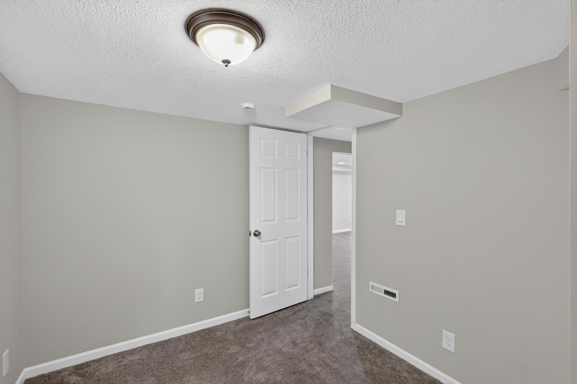 View of Residential at 5504 41st Avenue, Minneapolis MN 55417, Minneapolis (19 of 42) - Mike Wilen | Minnesota Team Real Estate