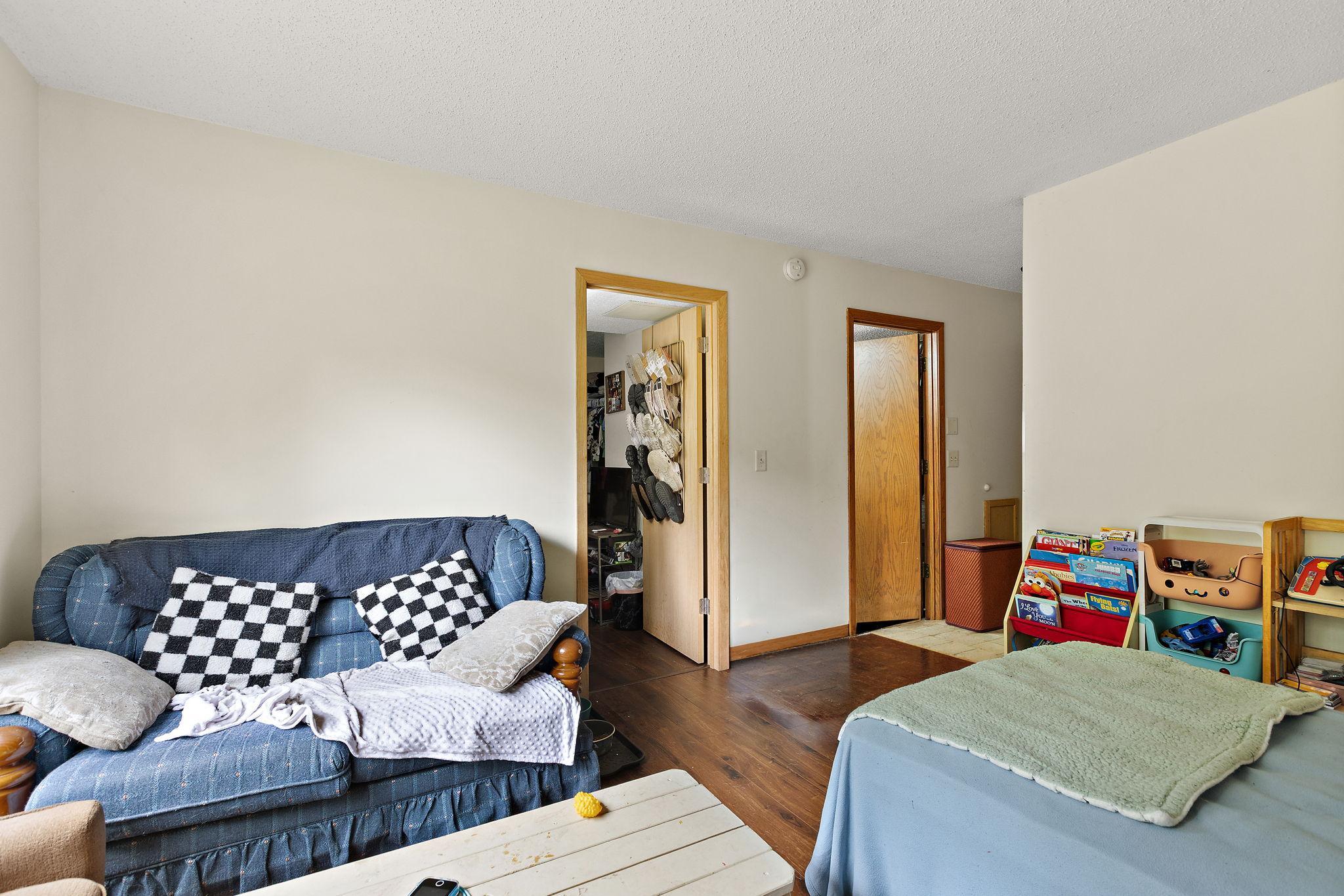 View of Residential Income at 5200 44th Avenue, Robbinsdale MN 55422, Robbinsdale (47 of 56) - Mike Wilen | Minnesota Team Real Estate