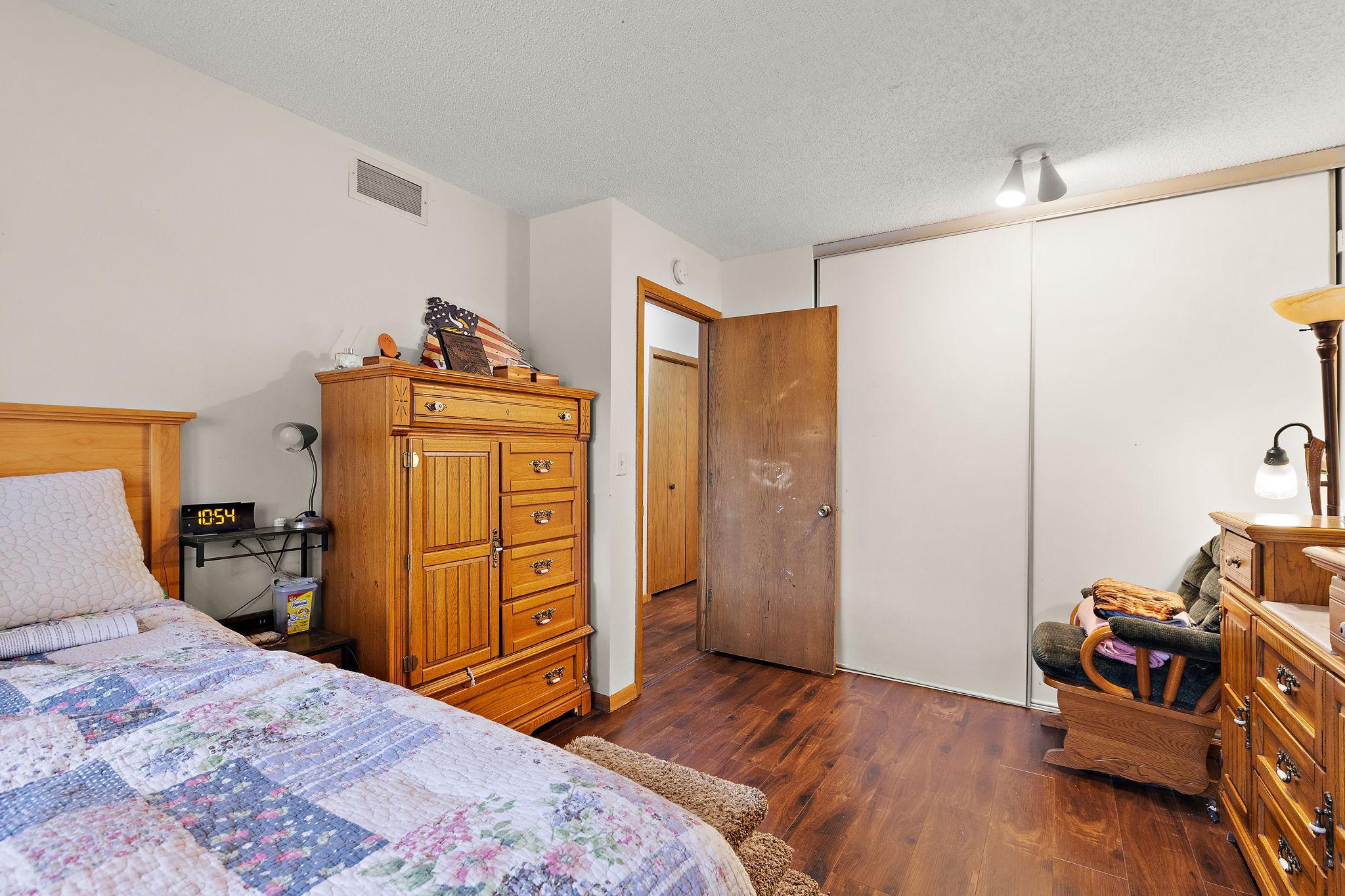 View of Residential Income at 5200 44th Avenue, Robbinsdale MN 55422, Robbinsdale (44 of 56) - Mike Wilen | Minnesota Team Real Estate