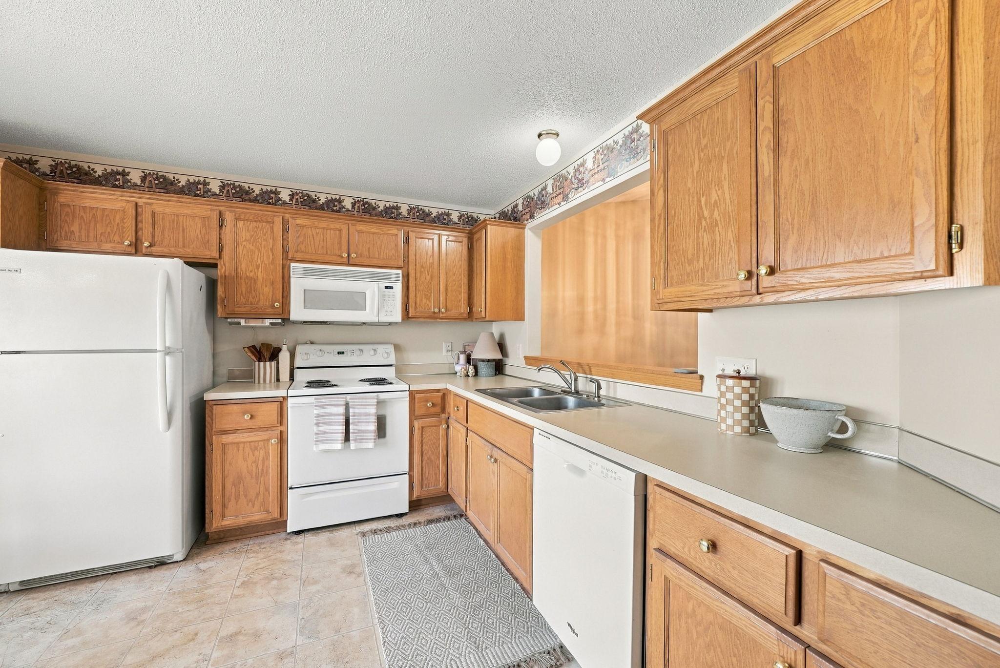 View of Residential at 12822 Glen Court, Apple Valley MN 55124, Apple Valley (25 of 70) - Mike Wilen | Minnesota Team Real Estate
