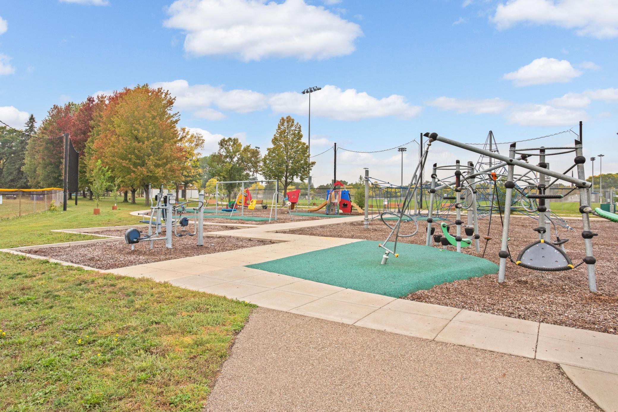 View of Residential at 5441 29th Avenue, Minneapolis MN 55417, Minneapolis (47 of 58) - Mike Wilen | Minnesota Team Real Estate