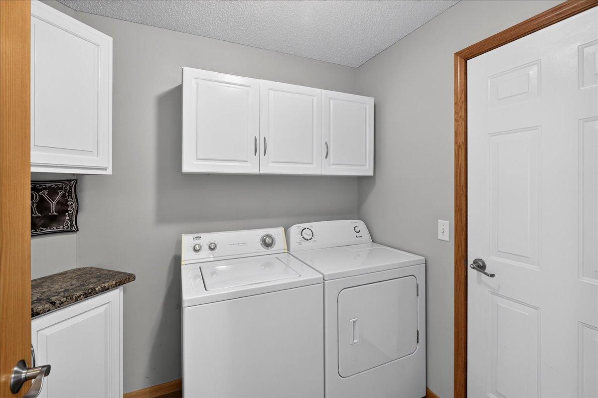 View of Residential at 10509 64th Lane, Albertville MN 55301, Albertville (9 of 31) - Mike Wilen | Minnesota Team Real Estate