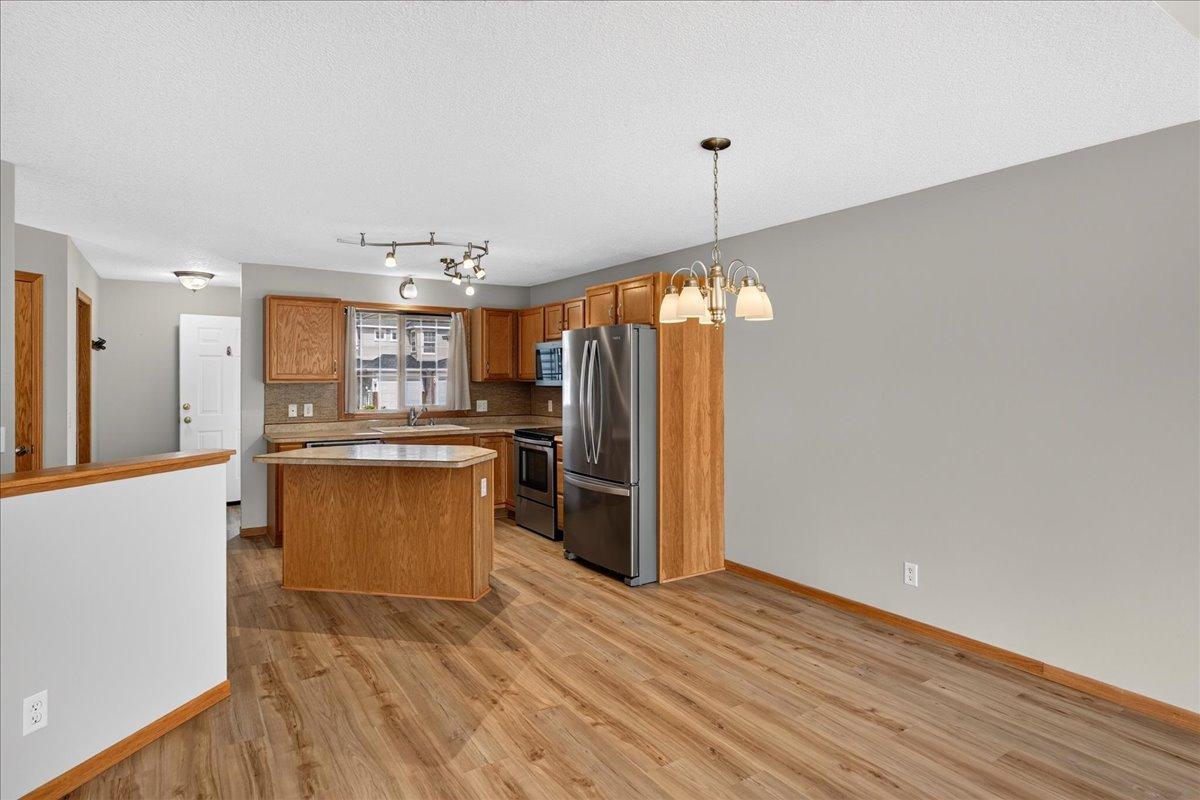 View of Residential at 10509 64th Lane, Albertville MN 55301, Albertville (7 of 31) - Mike Wilen | Minnesota Team Real Estate