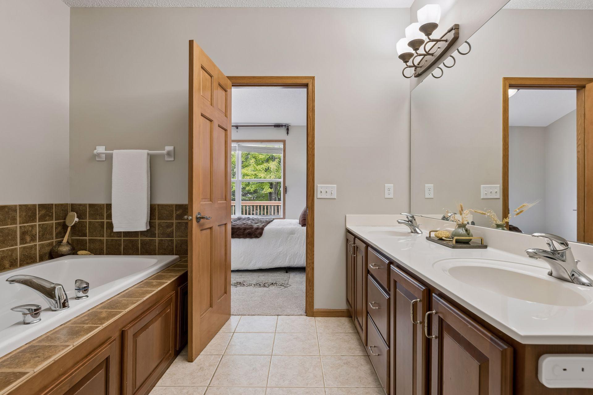 View of Residential at 17461 Haralson Drive, Eden Prairie MN 55347, Eden Prairie (37 of 77) - Mike Wilen | Minnesota Team Real Estate