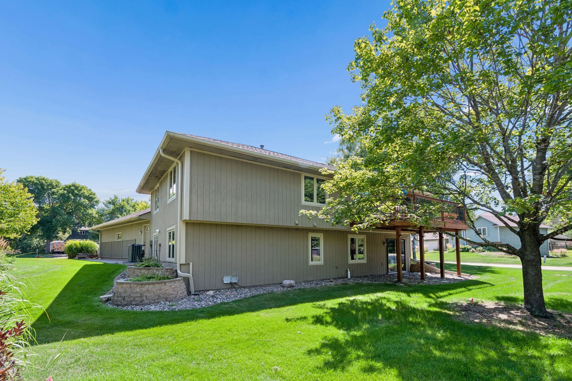 View of Residential at 7011 Eagle Ridge, Eden Prairie MN 55346, Eden Prairie (46 of 53) - Mike Wilen | Minnesota Team Real Estate