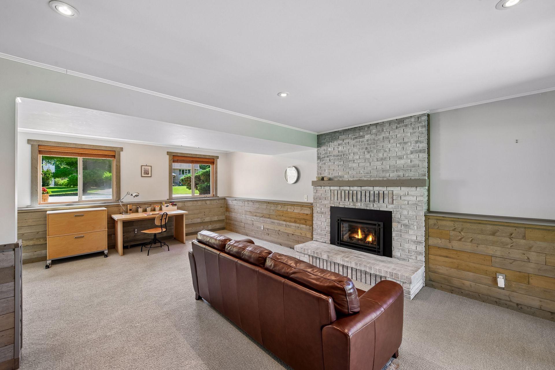 View of Residential at 7011 Eagle Ridge, Eden Prairie MN 55346, Eden Prairie (33 of 53) - Mike Wilen | Minnesota Team Real Estate