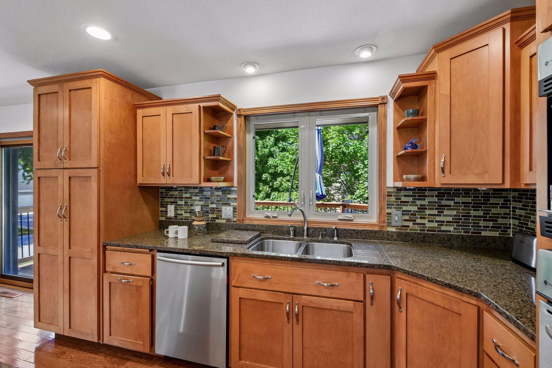 View of Residential at 7011 Eagle Ridge, Eden Prairie MN 55346, Eden Prairie (17 of 53) - Mike Wilen | Minnesota Team Real Estate