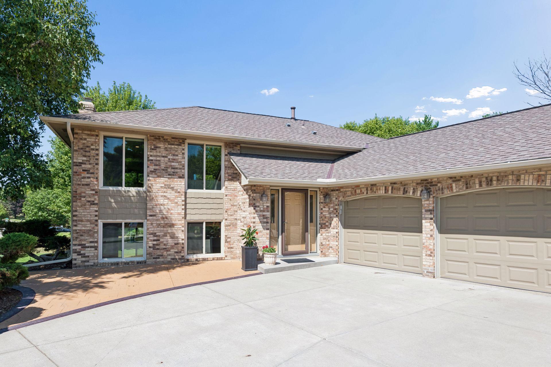 View of Residential at 7011 Eagle Ridge, Eden Prairie MN 55346, Eden Prairie (49 of 53) - Mike Wilen | Minnesota Team Real Estate